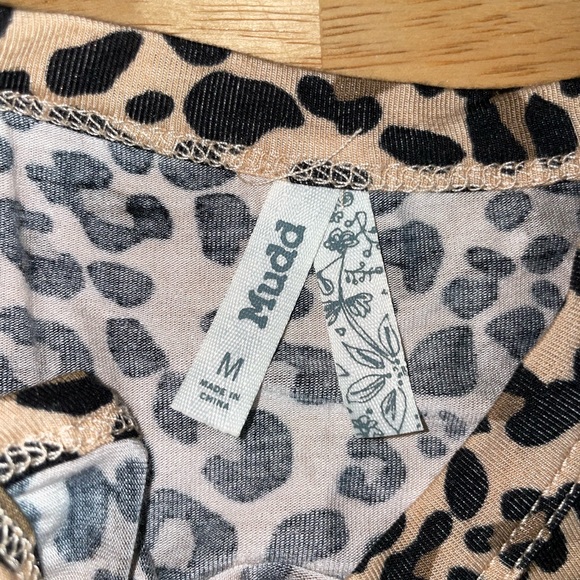 Mudd Cheetah Cropped tank top - Picture 3 of 5